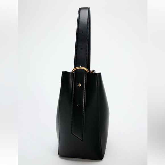 Bucket Bag - Picture 3 of 11